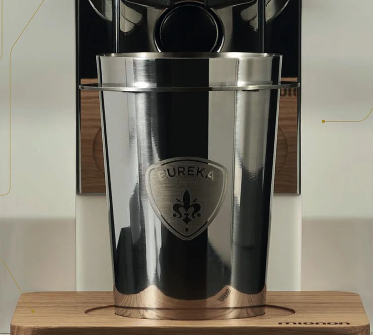 Moulin à Café EUREKA ORO Mignon Single Dose Blanc Et Bois De Chêne Avec Blow Up – Image 2